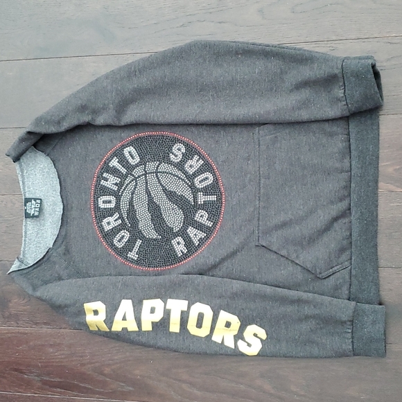 NWOT Toronto Raptors Rhinestone Sweatshirt Top - Picture 6 of 8